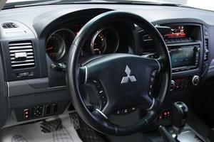 Внедорожник Mitsubishi Pajero 2014 года, 2348000 рублей, Солонцы