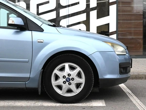 Хетчбэк Ford Focus 2006 года, 479000 рублей, Волгоград