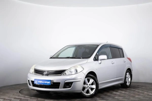 Хетчбэк Nissan Tiida 2013 года, 899000 рублей, Пермь