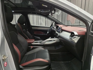 Внедорожник Geely Coolray 2021 года, 1670000 рублей, Красноярск