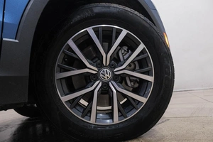 Внедорожник Volkswagen Tiguan 2018 года, 2749000 рублей, Новокузнецк