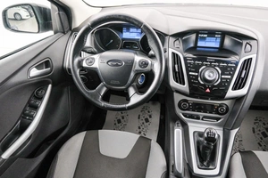 Хетчбэк Ford Focus 2012 года, 849000 рублей, Красноярск