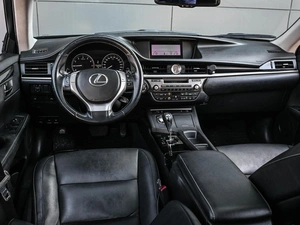 Седан Lexus ES 2013 года, 2099000 рублей, Кирилловка