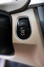 Седан BMW 3 серия 2014 года, 1760000 рублей, Орёл