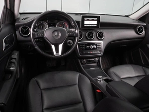Хетчбэк Mercedes-benz A-класс 2014 года, 1272000 рублей, Воронеж