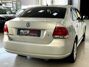 Седан Volkswagen Polo 2013 года, 747000 рублей, Солонцы