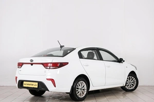 Седан Kia Rio 2019 года, 1049000 рублей, Красноярск