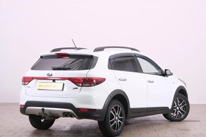 Хетчбэк Kia Rio X-Line 2019 года, 1619000 рублей, Омск