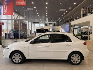 Хэтчбек Chevrolet Lacetti 2010 года, 615000 рублей, Орёл