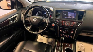 Внедорожник Nissan Pathfinder 2015 года, 1949000 рублей, Красноярск