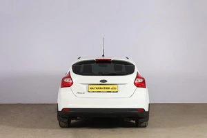 Хетчбэк Ford Focus 2013 года, 1049000 рублей, Новосибирск