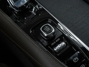 Внедорожник Volvo XC90 2020 года, 5600000 рублей, Ростов-на-Дону