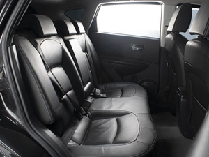 Внедорожник Nissan Qashqai 2007 года, 890000 рублей, Омск