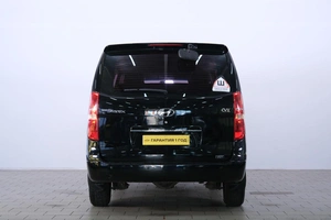 Минивэн Hyundai Grand Starex 2011 года, 1649000 рублей, Омск