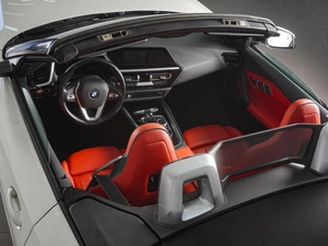 Кабриолет BMW Z4 2020 года, 3765000 рублей, Красный Пахарь