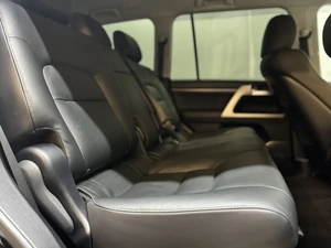 Внедорожник Toyota Land Cruiser 2019 года, 7997000 рублей, Красноярск