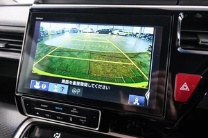 Минивэн Honda Stepwgn Spada 2017 года, 2289000 рублей, Красноярск