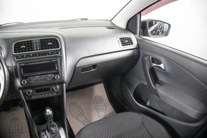 Седан Volkswagen Polo 2012 года, 649000 рублей, Пермь
