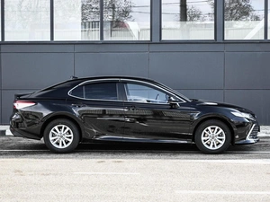 Седан Toyota Camry 2019 года, 2599000 рублей, Кирилловка