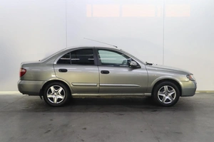 Седан Nissan Almera 2005 года, 355000 рублей, Железногорск