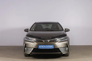Седан Toyota Corolla 2018 года, 1899000 рублей, Новосибирск