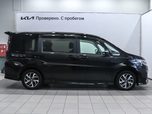Минивэн Honda Stepwgn 2021 года, 2800000 рублей, Красноярск