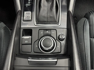 Седан Mazda 6 2016 года, 2060000 рублей, Красноярск