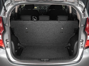 Хетчбэк Nissan Note 2017 года, 1039000 рублей, Тюмень