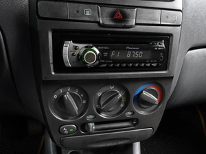 Седан Hyundai Accent 2005 года, 349000 рублей, Воронеж