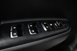 Хетчбэк Kia Rio X-Line 2019 года, 1439000 рублей, Сургут