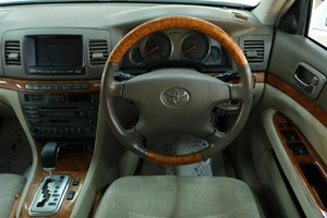 Седан Toyota Mark II 2003 года, 769000 рублей, Омск