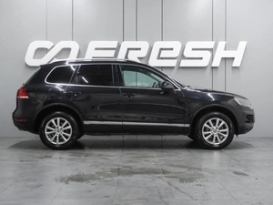 Внедорожник Volkswagen Touareg 2011 года, 1584000 рублей, Воронеж