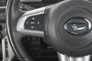 Хетчбэк Daihatsu Wake 2015 года, 949000 рублей, Кемерово
