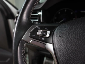 Внедорожник Volkswagen Touareg 2019 года, 7999000 рублей, Воронеж