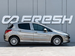 Хетчбэк Peugeot 308 2010 года, 570000 рублей, Краснодар