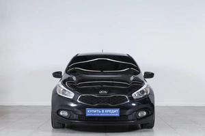 Хетчбэк Kia Ceed 2013 года, 899000 рублей, Новосибирск