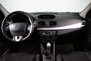 Седан Renault Fluence 2011 года, 819000 рублей, Сургут