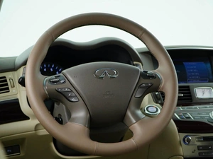 Седан Infiniti Q70 2016 года, 2299050 рублей, Москва