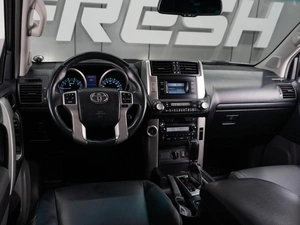 Внедорожник Toyota Land Cruiser Prado 2010 года, 3727000 рублей, Тюмень
