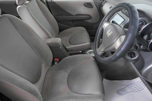 Хетчбэк Honda Fit 2005 года, 549000 рублей, Кемерово