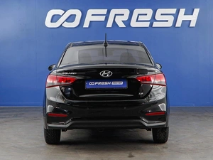 Седан Hyundai Solaris 2019 года, 1399046 рублей, Москва