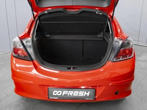 Хетчбэк Opel Astra GTC 2007 года, 535000 рублей, Омск
