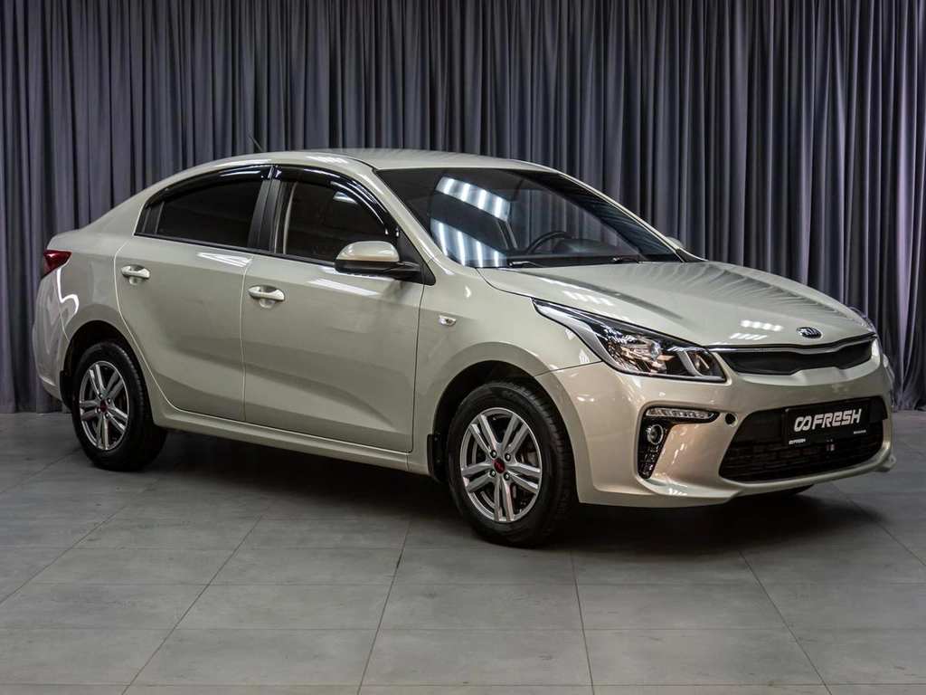Седан Kia Rio 2019 года, 1535000 рублей, Тюмень