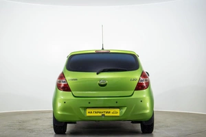 Хетчбэк Hyundai i20 2010 года, 649000 рублей, Оренбург