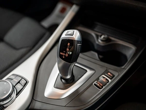 Хетчбэк BMW 1 серия 2015 года, 1350000 рублей, Красноярск