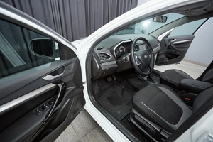 Седан ВАЗ (LADA) Vesta 2024 года, 1387000 рублей, Красноярск