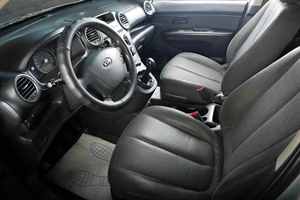 Минивэн Kia Carens 2007 года, 589000 рублей, Тюмень