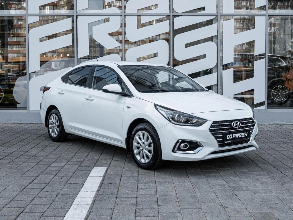 Седан Hyundai Solaris 2017 года, 1411000 рублей, Ставрополь