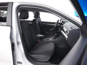 Седан Volkswagen Bora 2022 года, 1749032 рублей, Москва