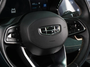 Внедорожник Geely Xingyue L 2024 года, 3419000 рублей, Воронеж
